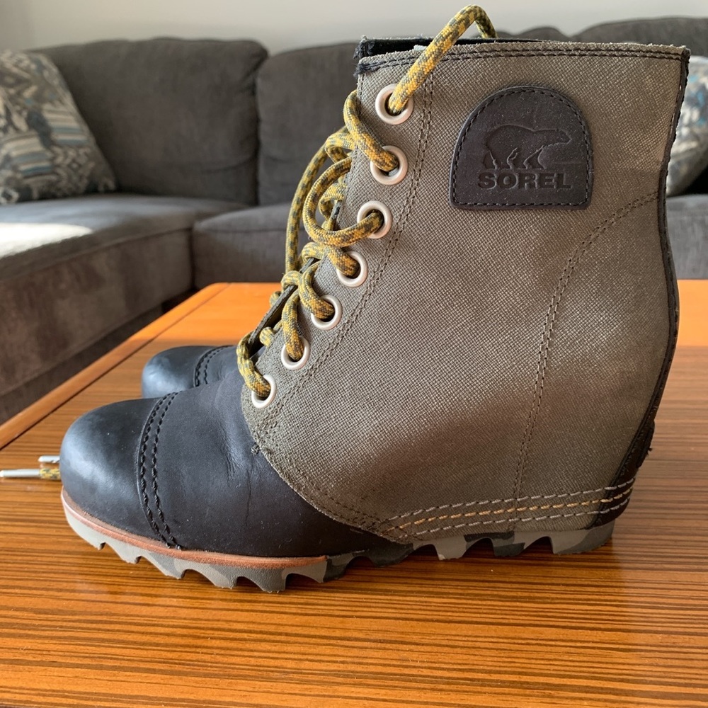 Sorel Wedge Booties - Picture 4 of 4